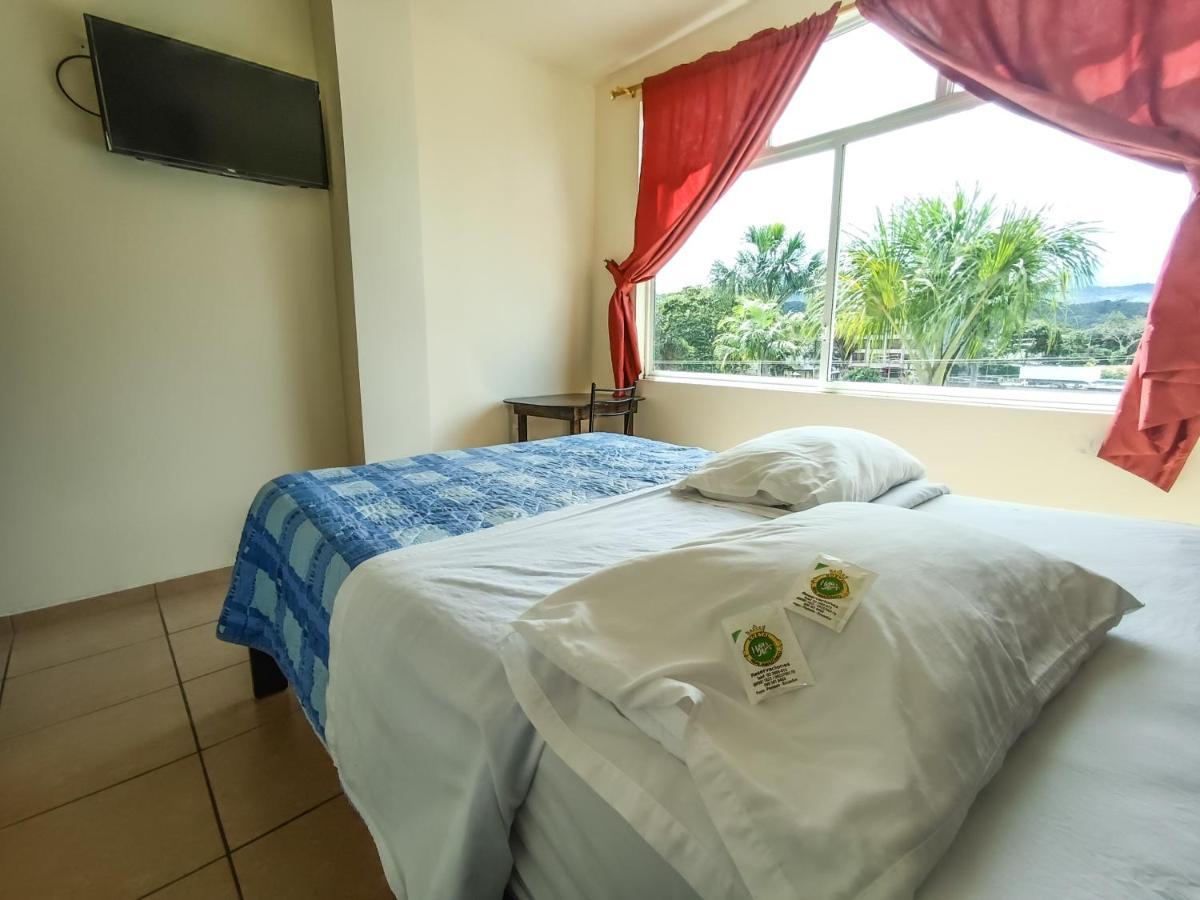 Hotel Real Amazonico Puyo Exteriör bild